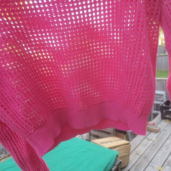 Calvin Klein Pink 100% Cotton Knit Style Women's Pullover Short Body Sweater - Picture 13 of 13